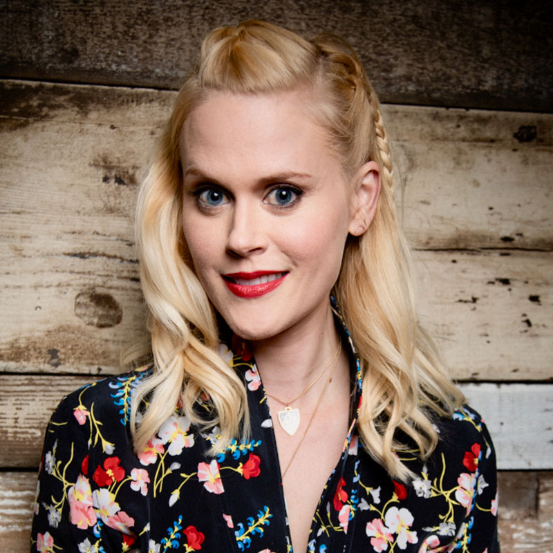 Janet Varney
