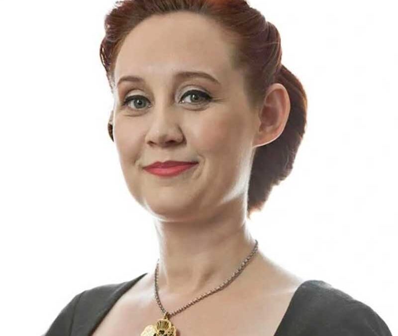 Annie Savage
